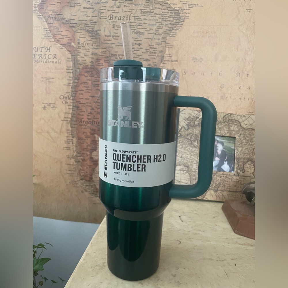 Stanley 40 oz. Quencher H2.0 FlowState Tumbler ***Limited Edition***